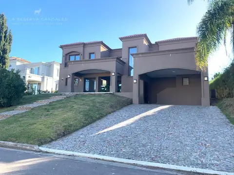 Casa en venta en La Reserva Cardales