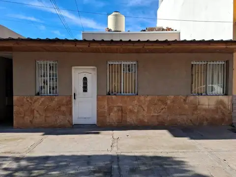 Depto Tipo Casa en Alquiler de 2 ambientes