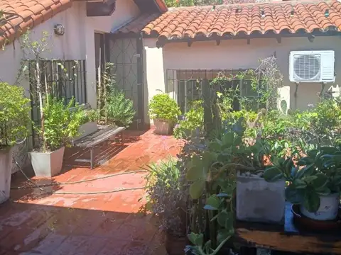 Depto Tipo Casa en Venta de 4 ambientes