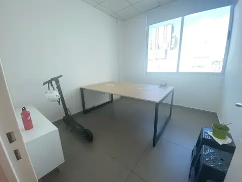 Oficina 2 ambientes con 2 baños