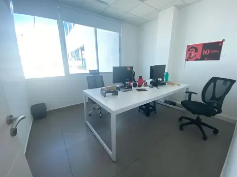 Oficina 2 ambientes con 2 baños