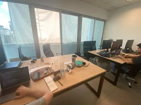 ALQUILER OFICINA PREMIUM - Opcional 2 cocheras 