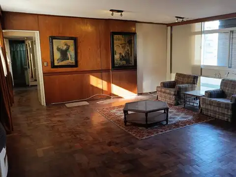 Departamento en Venta de 7 ambientes