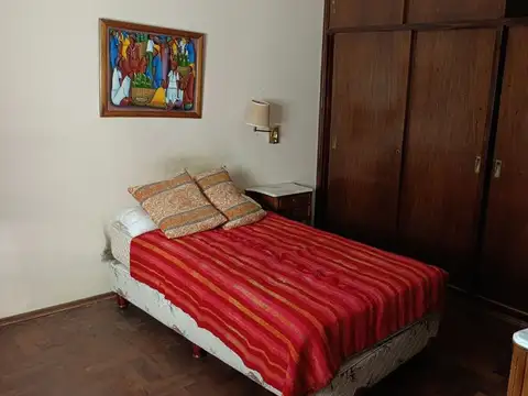 Departamento en Venta en Alberdi, USD 149.000