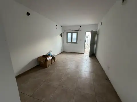 Alquilo en El Palomar Departamento de 1 Ambiente F: 9132