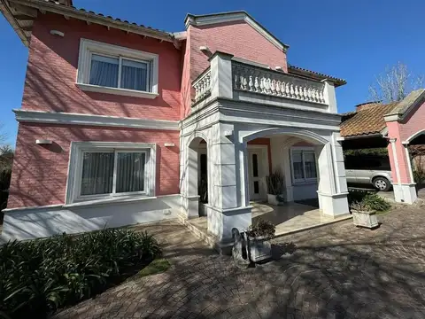 Venta casa Bs As Golf Country Club, Bella Vista