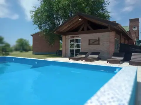 Calle 8 y 11 , Bahia de los Lobos