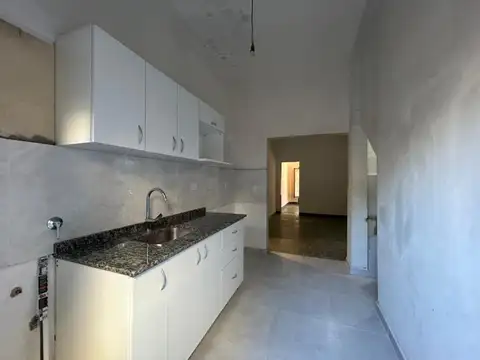 Depto Tipo Casa en Venta en Centro, USD 74.000