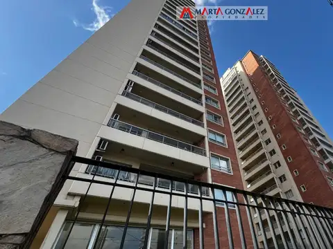 DEPARTAMENTO 3 AMBIENTES EN ALQUILER CON COCHERA