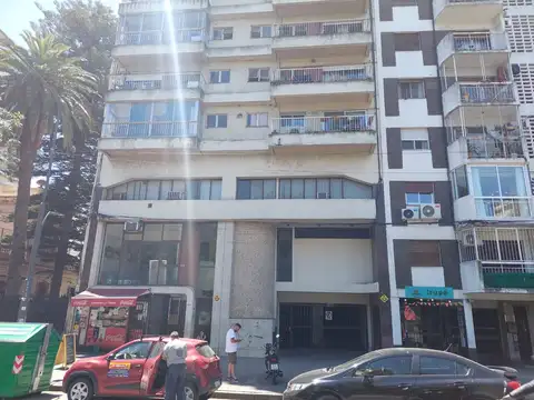 Avenida Pellegrini  y Buenos Aires