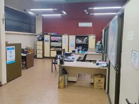 Av Intendente Francisco Rabanal  al 3200