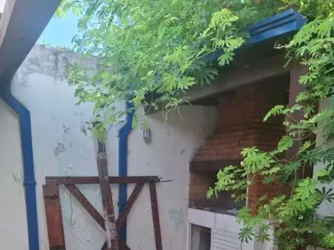 Córdoba 220 , Piso No definido