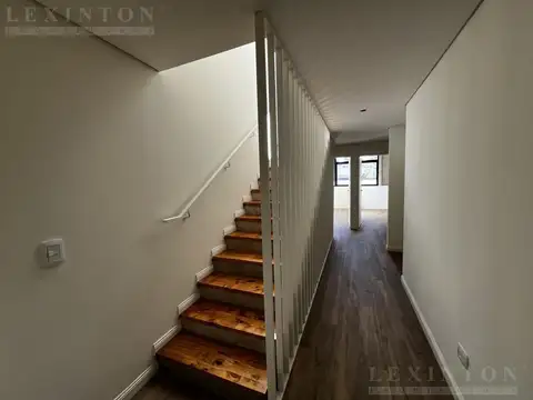 CASA - JARDIN - QUINCHO - PARRILLA - COCHERA - VENTA 3 DORMITORIOS en Villa Urquiza