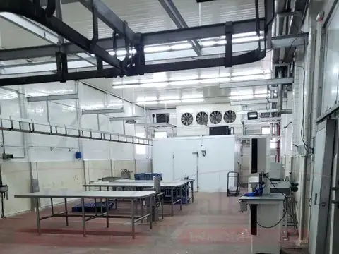 LANTA FRIGORÍFICA CICLO 2 DE 1560 M² EN MATADEROS