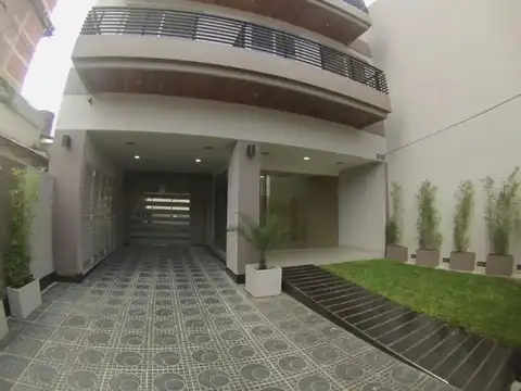 Departamento en Alquiler en Monte Castro, Capital Federal