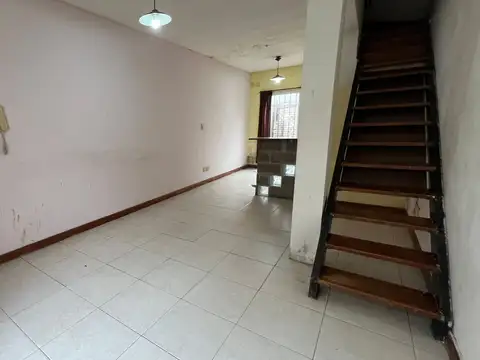 Depto Tipo Casa en Venta en Martin Coronado, USD 38.000