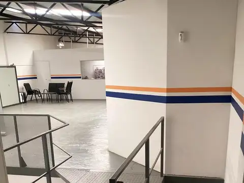 Galpon en Venta en Villa Maipu, USD 249.000