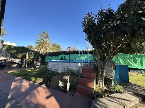 Casa 2 ambientes con 1 baño