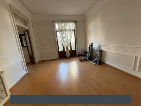 Departamento 6 ambientes con 3 baños