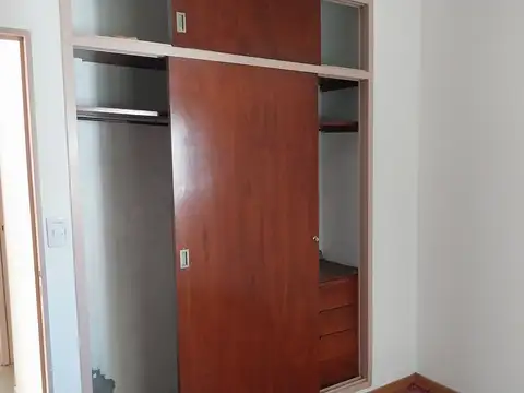 Departamento en Alquiler en Flores Sur$ 750.000