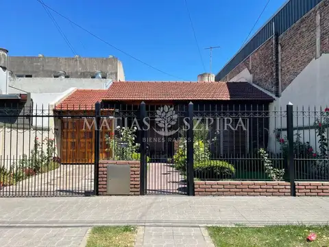 Venta de Casa 4 Ambientes en San Justo, La Matanza.
