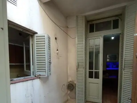 Depto Tipo Casa en Venta en Mataderos, USD 220.000