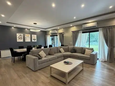 Casa en Venta en Sausalito, USD 290.000