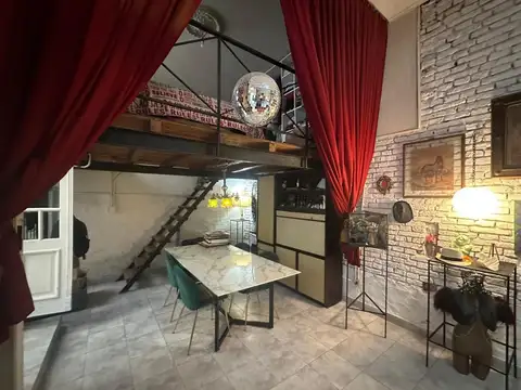Depto Tipo Casa 2 ambientes con 1 baño