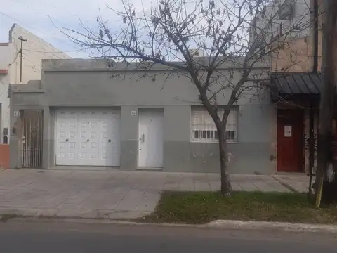 Casa en Venta en Lanús Oeste, USD 75.000