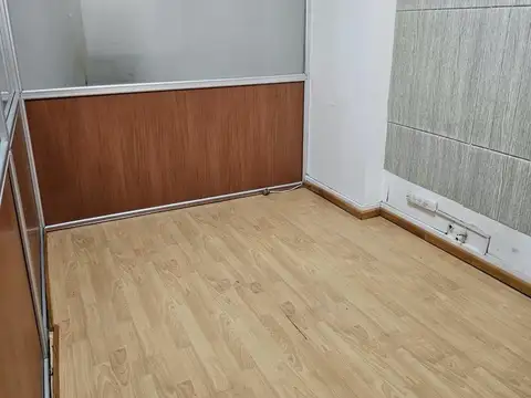 Local en Alquiler en Avellaneda, $ 550.000