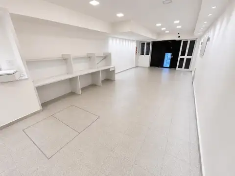 Local en Venta en San Nicolás, USD 80.000