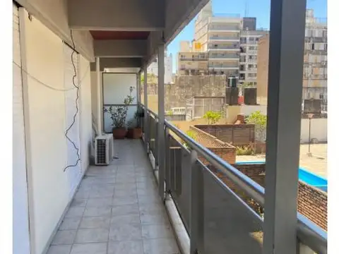 LAPRIDA 1667  -   con cochera y baulera  -