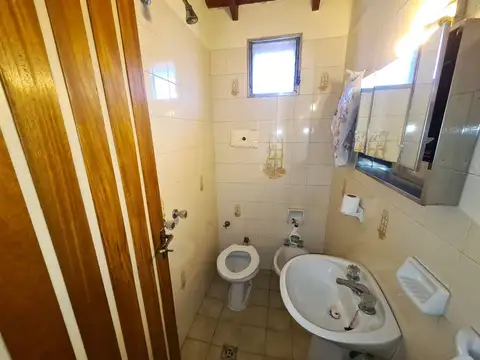 Depto Tipo Casa 5 ambientes con 1 baño