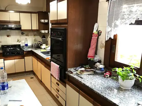 Depto Tipo Casa en Venta con 2 cocheras
