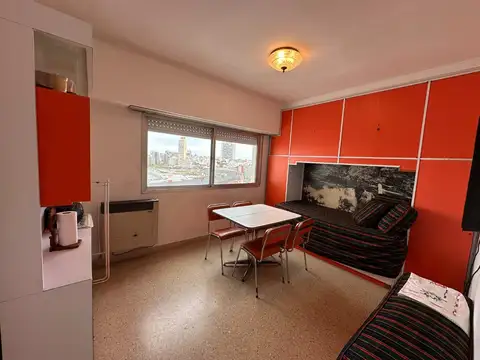 Entre Rios 1800, Piso 13