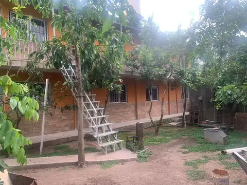 Depto Tipo Casa en Alquiler en Villa de Mayo, $ 300.000