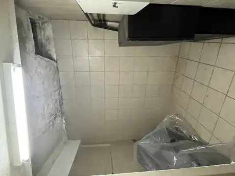Casa 17 ambientes con 7 baños