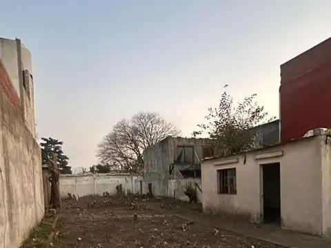 Terreno en Venta 25  mts Fondo