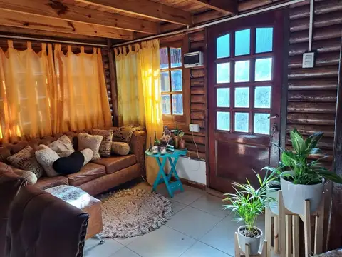 VENTA CASA 4 AMBIENTES BARRIO CERRADO LAS ACACIAS  LA REJA