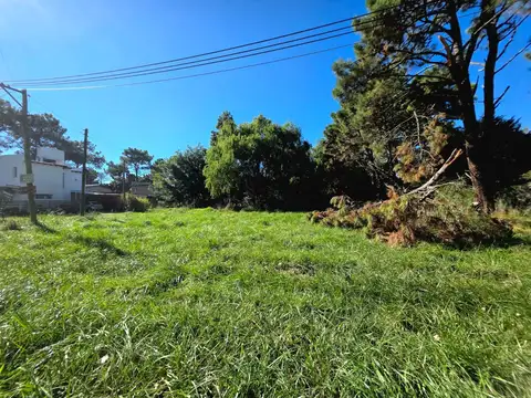 Terreno en Venta en La Caleta, USD 24.900