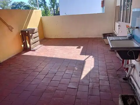 Depto Tipo Casa en Venta de 1 dormitorio