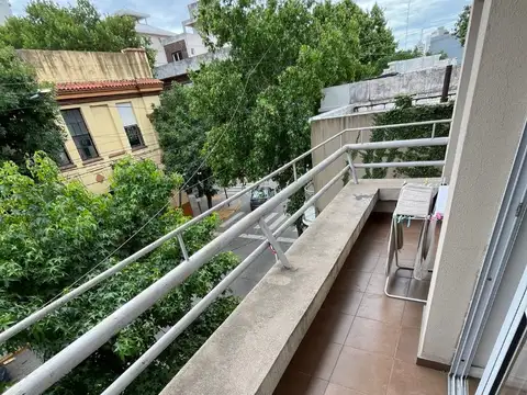 Avenida Bartolomé Mitre 1000