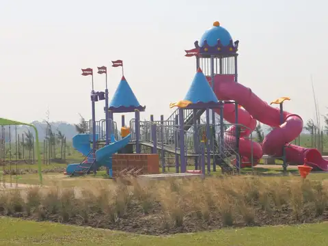 Terreno en Venta 30  mts Fondo