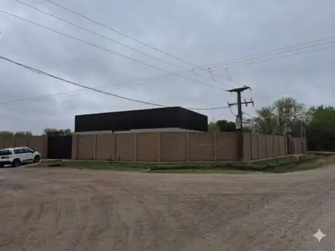 Galpón de 250 m2 en Ruta 34S e intersección Schilla - Ibarlucea