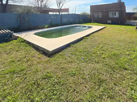 Casa con pileta - DOS DORMITORIOS
