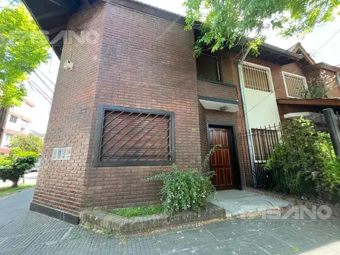 Casa en Venta en Villa Ballester, USD 150.000