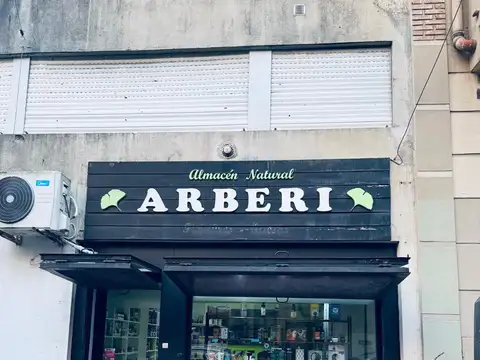 EXCELENTE LOCAL AL FRENTE - APTO TB CONSULTORIO Y/O ESCRITORIO