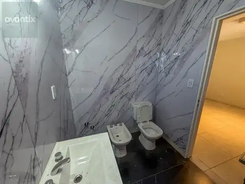 Departamento 5 ambientes con 2 baños