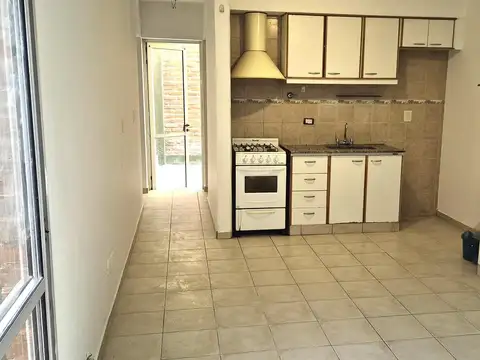 Departamento 3 ambientes con 1 baño