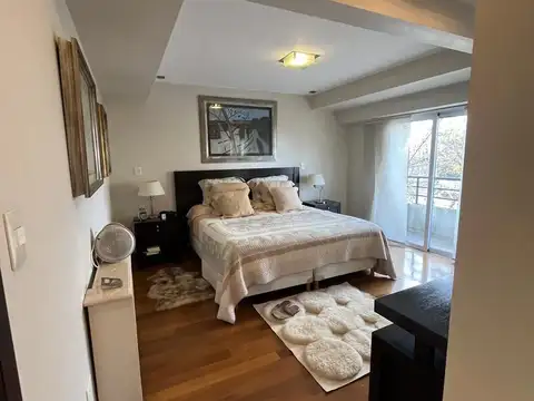 Departamento en Venta con 2 cocheras